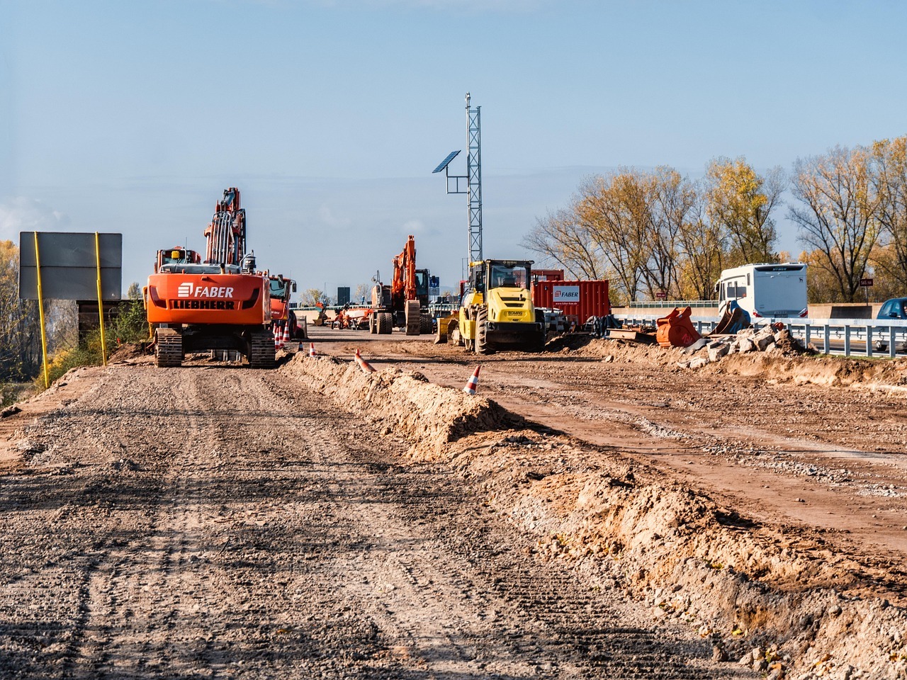 construction-site-2906337_1280